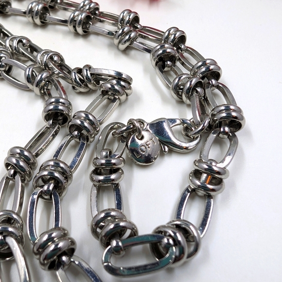 Extra Long LOFT Brand Vintage Layering Necklace - Picture 4 of 4